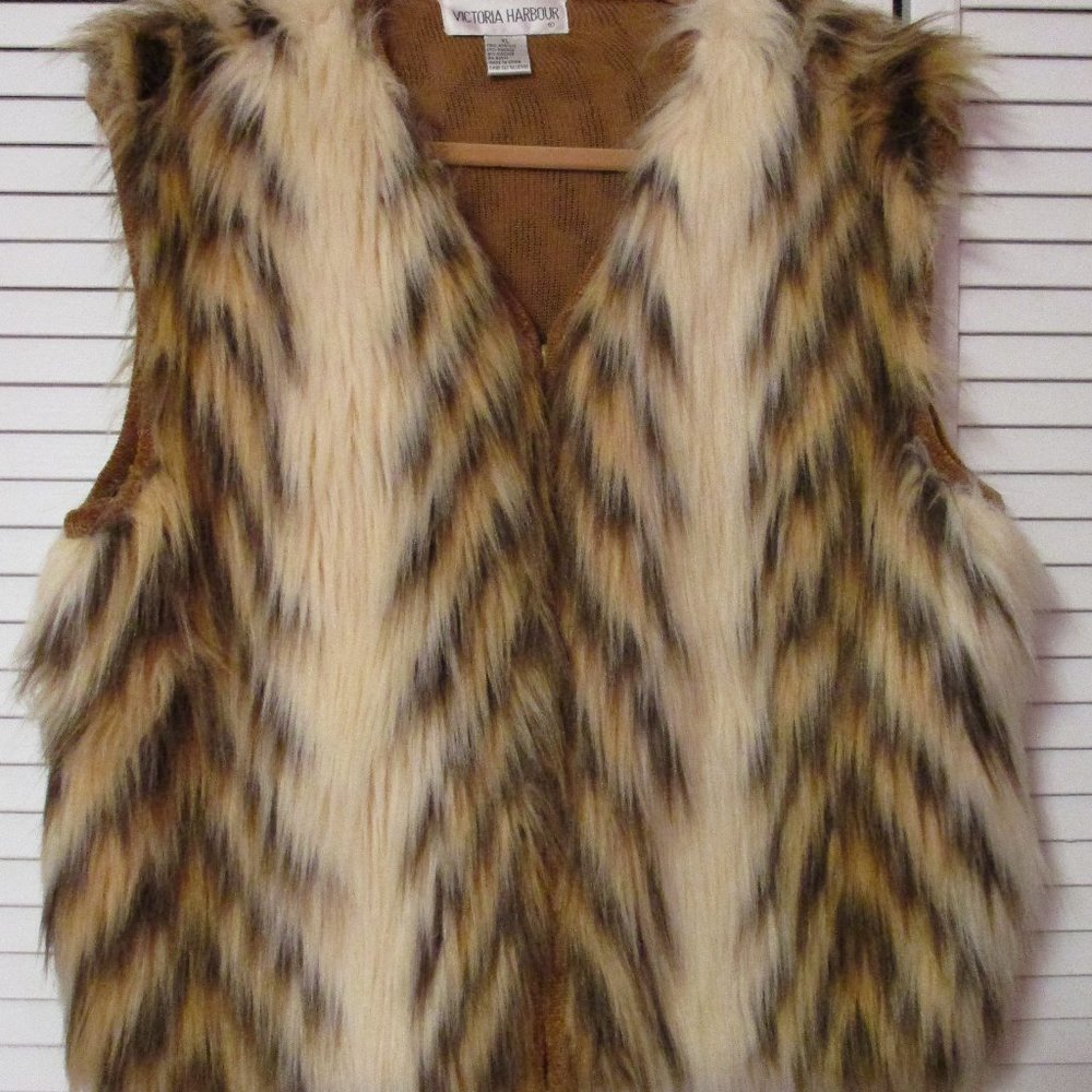 Vintage Victoria Harbour Faux Fur Zip-Up Sweater Vest with (2) Side Pockets XL